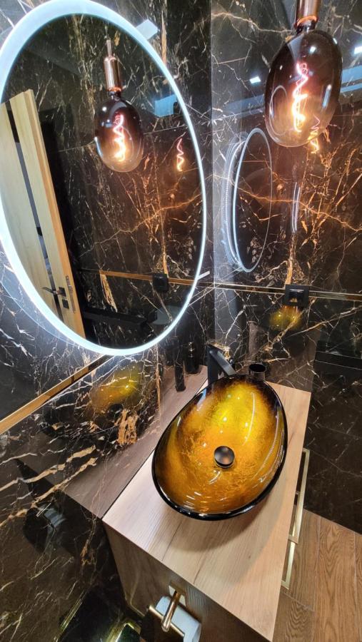 Good Day Apartment Centrum カトヴィツェ エクステリア 写真
